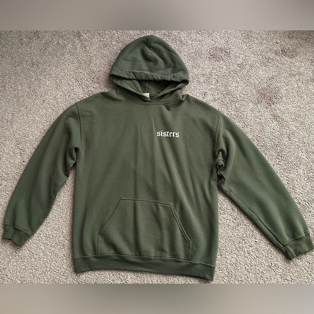 Gildan Green Sisters Sweater with Hood